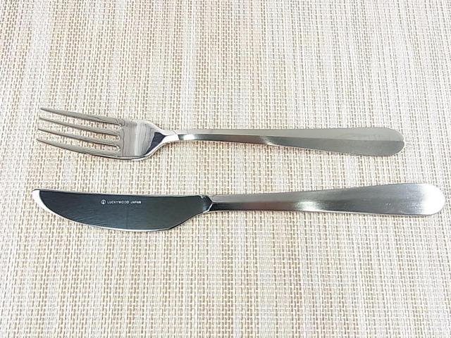 K@LUCKY@WOOD@bL[Ebh@tH[NU{iCtU{