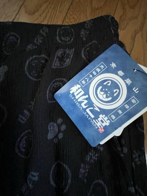 Mサイズ!高貴紳士的!商標登録!黒柴印 和んこ堂!サラッと楊柳素材ストレッチ!濃紺系色合い!両脇&後一つポケット付き!ハーフパンツ < 男性ファッション  Mサイズ!高貴紳士的!商標登録!黒柴印 和んこ堂!サラッと楊柳素材ストレッチ!濃紺系色合い!両脇&後一つポケット付き!ハーフパンツ < 男性ファッションの