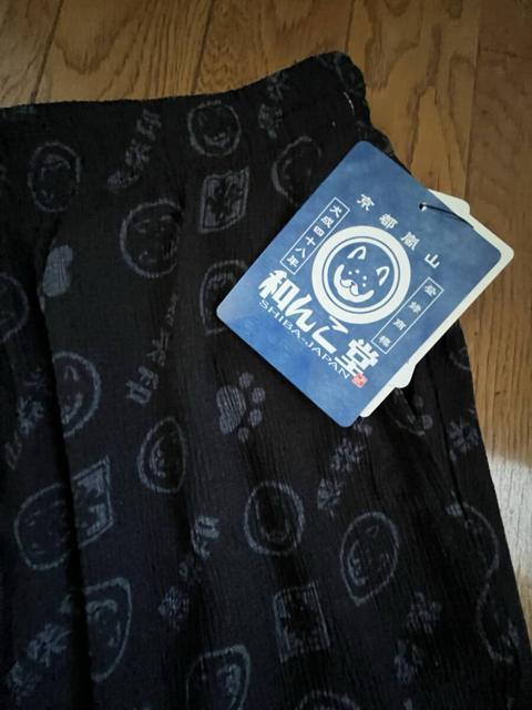 Mサイズ!高貴紳士的!商標登録!黒柴印 和んこ堂!サラッと楊柳素材ストレッチ!濃紺系色合い!両脇&後一つポケット付き!ハーフパンツ < 男性ファッション  Mサイズ!高貴紳士的!商標登録!黒柴印 和んこ堂!サラッと楊柳素材ストレッチ!濃紺系色合い!両脇&後一つポケット付き!ハーフパンツ < 男性ファッションの