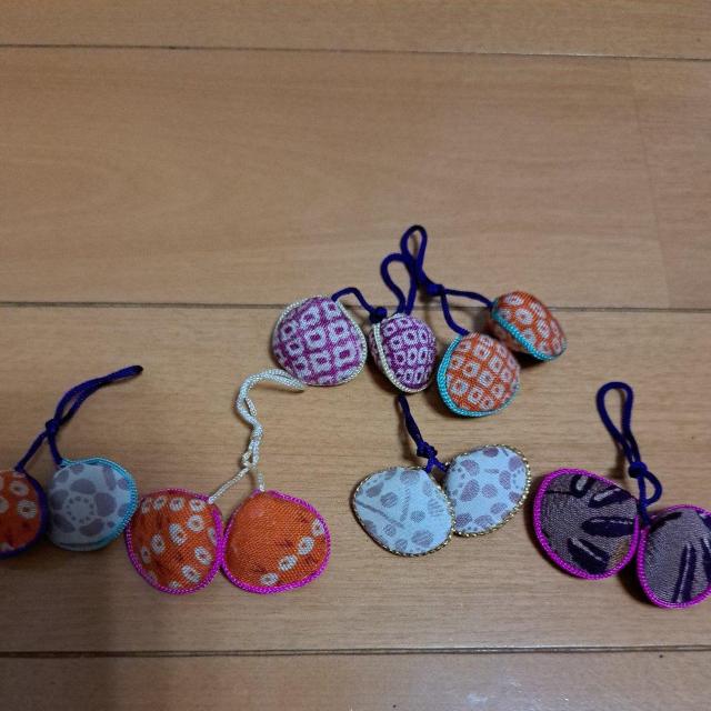 ハンドメイド貝のキーホルダー6つまとめ売り < 女性ファッション ハンドメイド貝のキーホルダー6つまとめ売り < 女性ファッションの