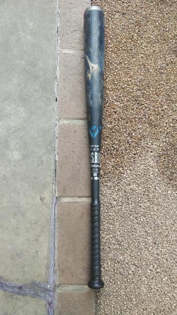 野球バット  軟式野球 ビヨンド MIZUNO キズ擦れあり < レジャー/スポーツ  野球バット  軟式野球 ビヨンド MIZUNO キズ擦れあり  < レジャー/スポーツの