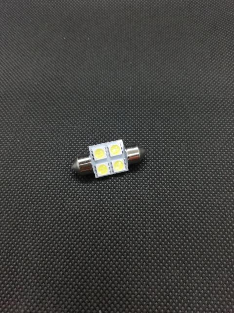 【SMD5050】LED 4発 T10x31mm 1個 フェストン球 < 自動車/バイク 【SMD5050】LED 4発 T10x31mm 1個 フェストン球 < 自動車/バイク