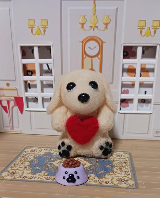 ★羊毛フェルト愛犬イニシャル入れます頭文字 クリーム色ダックス < ペット/手芸/園芸 ★羊毛フェルト愛犬イニシャル入れます頭文字 クリーム色ダックス < ペット/手芸/園芸の