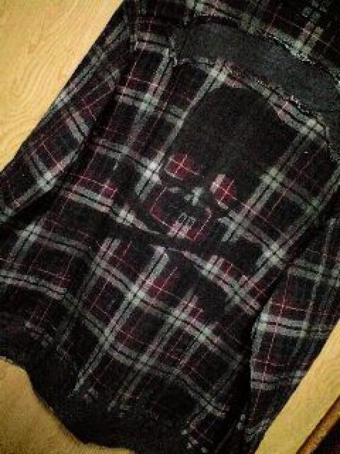 新品Roenロエン スワロフスキースカルコーティングチェックシャツジャケット 48 < ブランド  新品Roenロエン スワロフスキースカルコーティングチェックシャツジャケット 48 < ブランドの