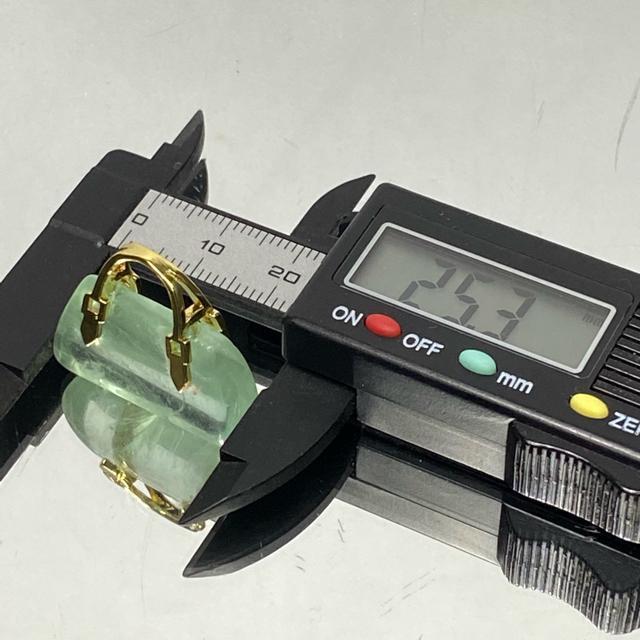 《No.T253》天然石フローライト カバン ネックレストップやインテリアに < 女性アクセサリー/時計  《No.T253》天然石フローライト カバン ネックレストップやインテリアに < 女性アクセサリー/時計の