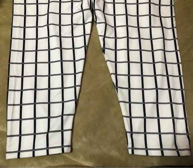 中古美品★3L〜4L対応★オシャレ7分丈パンツ < 女性ファッション  中古美品★3L〜4L対応★オシャレ7分丈パンツ < 女性ファッションの