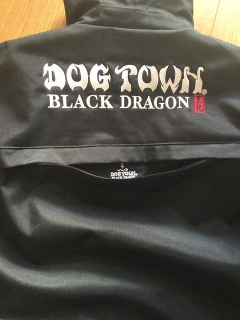 希少 ドックタウン DOG TOWN ブルゾン ジャンバー < 男性ファッション  希少 ドックタウン DOG TOWN ブルゾン ジャンバー < 男性ファッションの