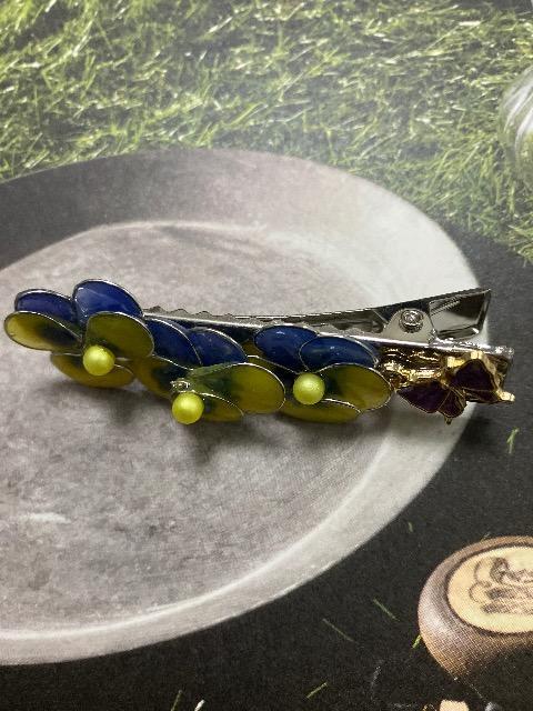 ハンドメイド レジン パンジー、ビオラ ヘアクリップ < 女性ファッション  ハンドメイド レジン パンジー、ビオラ ヘアクリップ < 女性ファッションの