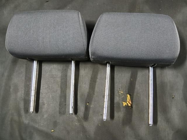 フロント 純正 ヘッドレスト 左右セット ポロ 9NBKY フォルクスワーゲン VW POLO 黒 < 自動車/バイク フロント 純正 ヘッドレスト 左右セット ポロ 9NBKY フォルクスワーゲン VW POLO 黒 < 自動車/バイク