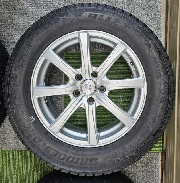 EXPLODE エクスプラウド 17インチ 5H114.3 7J+38 ブリヂストン BLIZZAK DM-V2 スタッドレス 4 < 自動車/バイク EXPLODE エクスプラウド 17インチ 5H114.3 7J+38 ブリヂストン BLIZZAK DM-V2 スタッドレス 4 < 自動車/バイク