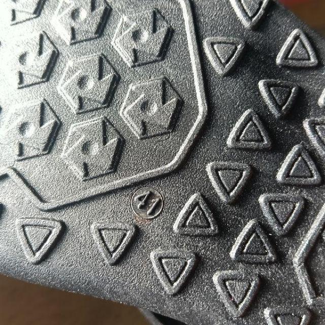 �V�i 25.5m �����Y �X�j�[�J�[ �u���b�N �V���[�Y �C �T���_�� �j�����p �� �j���t�@�b�V������ 