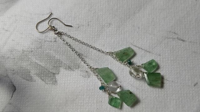 *アベンチュリンのロングピアス*SF 23048 < 女性アクセサリー/時計 *アベンチュリンのロングピアス*SF 23048 < 女性アクセサリー/時計の