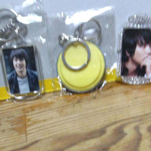 ☆パク・ヨンハ☆写真入りキ−ホルダー3コ < タレントグッズ  ☆パク・ヨンハ☆写真入りキ−ホルダー3コ < タレントグッズの