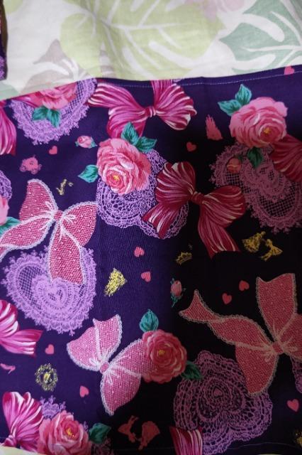 ★新品紫×薔薇リボンハートレースラメ入シンデレラ柄給食巾着袋&ランチョンマット3点セット < キッズ/ベビー ★新品紫×薔薇リボンハートレースラメ入シンデレラ柄給食巾着袋&ランチョンマット3点セット < キッズ/ベビーの