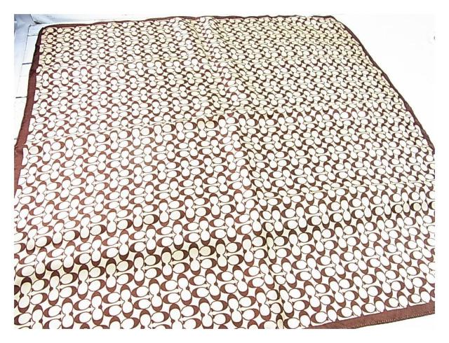 500円スタ★正規品 美品 COACH コーチ CC柄 シグネチャー シルク100% スカーフ 54x53cm < ブランド 500円スタ★正規品 美品 COACH コーチ CC柄 シグネチャー シルク100% スカーフ 54x53cm < ブランドの