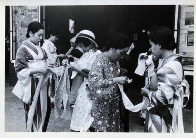 �y�匝�̓��{�@��O�E���E���a�̂��ǂ������@�|�X�g�J�[�h24���Z�b�g 2�ꊇ(�������m) �V�i �v48��(�{�̗l�ɕБ����\�荞) �� �z�r�[�� 