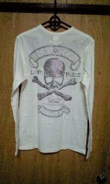 新品ROENロエン スカル刺繍エンブレムスカルスタッズロングスリーブ 48 < ブランド  新品ROENロエン スカル刺繍エンブレムスカルスタッズロングスリーブ 48  < ブランドの