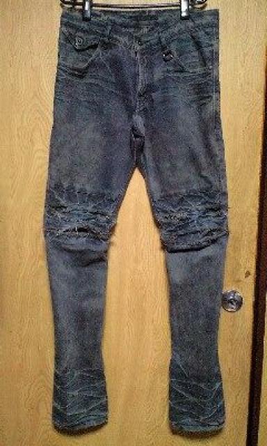 JULIUSユリウス アークドデニムパンツ 2 < ブランド  JULIUSユリウス アークドデニムパンツ 2  < ブランドの