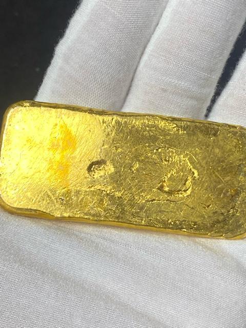 地金 ゴールドバー インゴット 刻印あり 資産 貴金属 金地金 114.2g 延べ棒 99刻印 骨董 コレクター必見 古金 赤金 < ホビー 地金 ゴールドバー インゴット 刻印あり 資産 貴金属 金地金 114.2g 延べ棒 99刻印 骨董 コレクター必見 古金 赤金 < ホビーの
