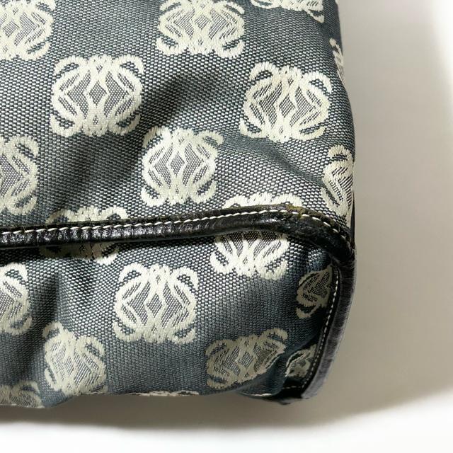 LOEWE ���G�x �A�i�O���� �W���K�[�h ���U�[ �g�[�g �o�b�O �O���[ �z���C�g A4�T�C�Y���[ �� �u�����h�� 