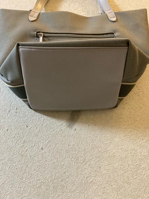 �u���[�O���[�����g�[�g�o�b�O �� �����t�@�b�V������ 