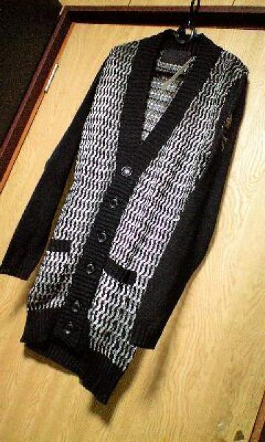 新品Roenロエン スワロスカルコーティングカーディガン46 < ブランド  新品Roenロエン スワロスカルコーティングカーディガン46 < ブランドの