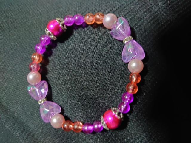ハンドメイド☆ブレスレット。紫ベース。 < 女性ファッション  ハンドメイド☆ブレスレット。紫ベース。  < 女性ファッションの