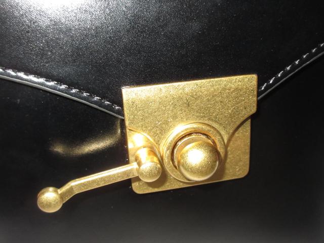 未使用タグ付☆本革製バニティ*ショルダーハンドバッグ(黒) < 女性ファッション  未使用タグ付☆本革製バニティ*ショルダーハンドバッグ(黒) < 女性ファッションの