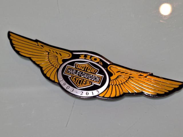 ●HARLEY-DAVIDSONハーレーダビットソンMOTOE 2013 アルミ製クラフト 軽量 デカール/エンブレム! < 自動車/バイク ●HARLEY-DAVIDSONハーレーダビットソンMOTOE 2013 アルミ製クラフト 軽量 デカール/エンブレム! < 自動車/バイク