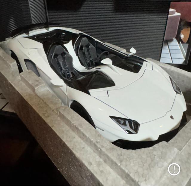 未展示品 オートアート1/18 ランボルギーニ アヴェンタドール J (イオタ) < ホビー  未展示品 オートアート1/18 ランボルギーニ アヴェンタドール J (イオタ)  < ホビーの