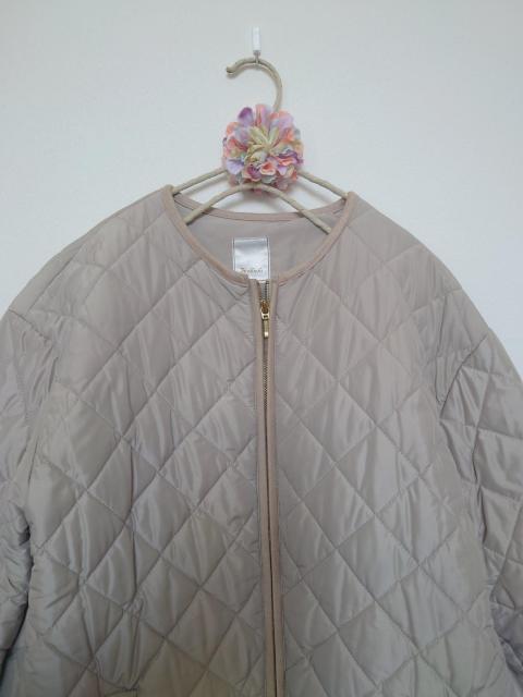Te chichi キルティングノーカラーコート 美品 フリーサイズ < ブランド Te chichi キルティングノーカラーコート 美品 フリーサイズ < ブランドの