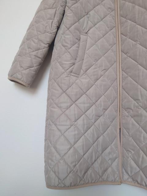 Te chichi キルティングノーカラーコート 美品 フリーサイズ < ブランド Te chichi キルティングノーカラーコート 美品 フリーサイズ < ブランドの