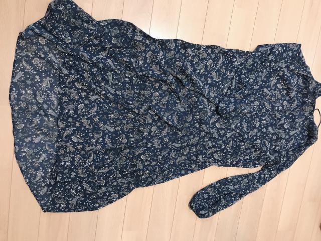 GUネイビーロングワンピース < ブランド GUネイビーロングワンピース < ブランドの