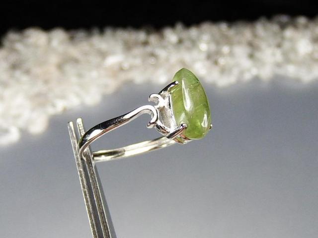 ペリドット指輪一点物銀925リング天然石16号石街U0471 < 女性アクセサリー/時計  ペリドット指輪一点物銀925リング天然石16号石街U0471 < 女性アクセサリー/時計の