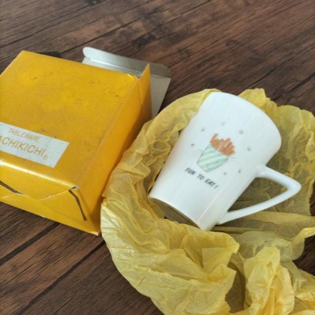 新品 たち吉 マグカップ 送料込み 高さ8.7cm < インテリア/ライフ 新品 たち吉 マグカップ 送料込み 高さ8.7cm < インテリア/ライフの