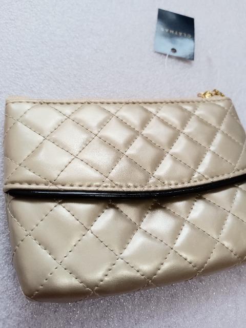 新品 CLATHAS クレイサス ティッシュケース ポーチ シャンパンゴールド < ブランド  新品 CLATHAS クレイサス ティッシュケース ポーチ シャンパンゴールド < ブランドの