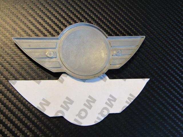 ● BMW MINI cooper ミニ クーパー MAD BLACK&RED メタル製 スポーツエンブレム! < 自動車/バイク ● BMW MINI cooper ミニ クーパー MAD BLACK&RED メタル製 スポーツエンブレム! < 自動車/バイク