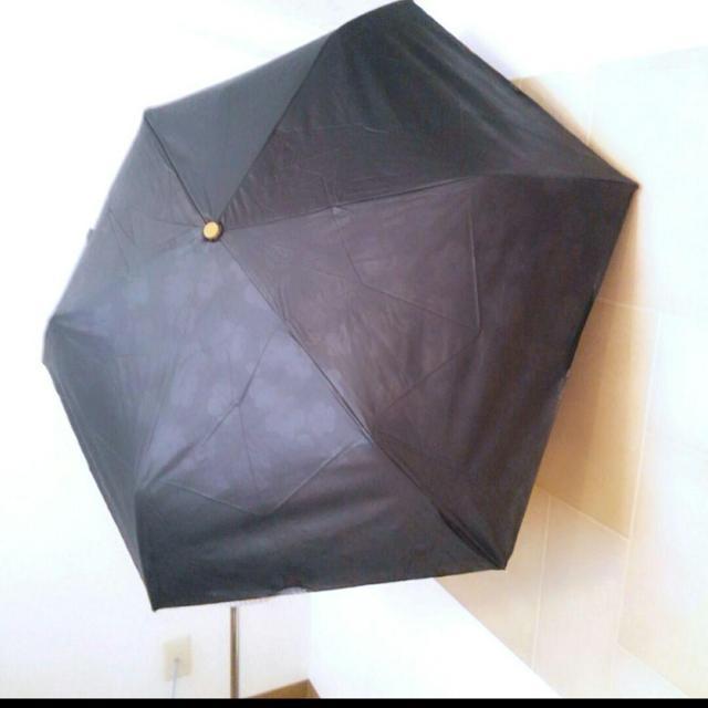 新品 UVカット99%  少し大きめ フラワー柄折り畳み日傘 晴雨兼用 < 女性ファッション  新品 UVカット99%  少し大きめ フラワー柄折り畳み日傘 晴雨兼用  < 女性ファッションの