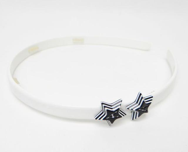 アレクサンドルドゥパリ 星 カチューシャ ヘアアクセサリー ホワイト×ブラック【送料無料】 < ブランド アレクサンドルドゥパリ 星 カチューシャ ヘアアクセサリー ホワイト×ブラック【送料無料】 < ブランドの