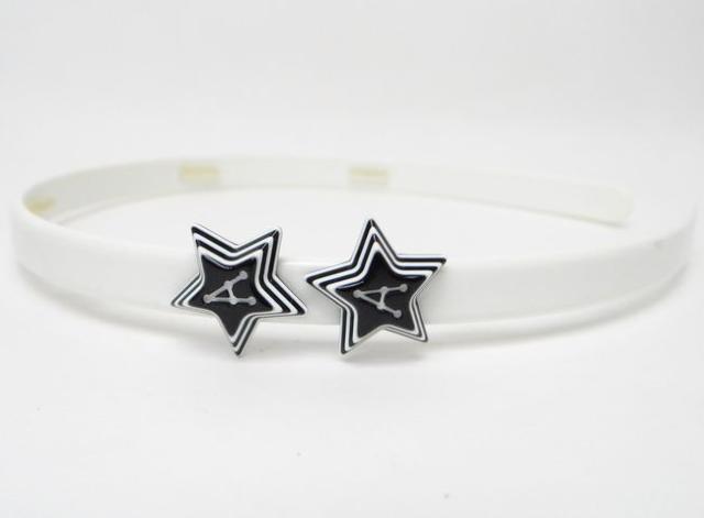 アレクサンドルドゥパリ 星 カチューシャ ヘアアクセサリー ホワイト×ブラック【送料無料】 < ブランド アレクサンドルドゥパリ 星 カチューシャ ヘアアクセサリー ホワイト×ブラック【送料無料】 < ブランドの