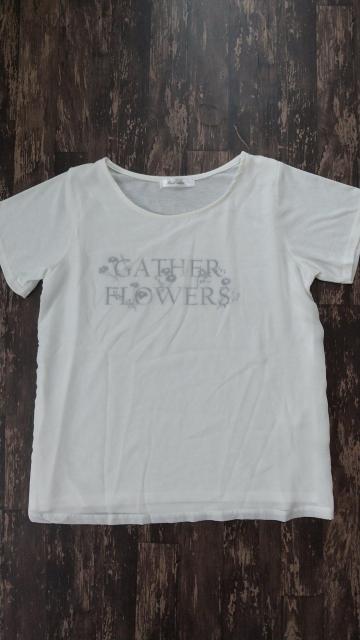 sizeM/着まわしやすいロゴTシャツ// < 女性ファッション sizeM/着まわしやすいロゴTシャツ// < 女性ファッションの