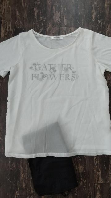 sizeM/着まわしやすいロゴTシャツ// < 女性ファッション sizeM/着まわしやすいロゴTシャツ// < 女性ファッションの