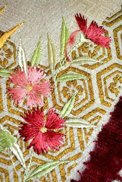 付下げ 中古 着物 送料無料 最高級 新品同様 絞り 金彩 花シシュウ 亀甲繋ぎ 身丈166.5cm 裄丈64.5cm T3660 < 女性ファッション 付下げ 中古 着物 送料無料 最高級 新品同様 絞り 金彩 花シシュウ 亀甲繋ぎ 身丈166.5cm 裄丈64.5cm T3660 < 女性ファッションの