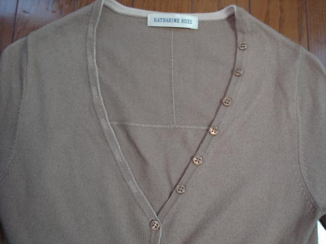 ★キャサリンロス ボタン使いがおしゃれなデザインニットアンサンブル★クローゼット整理価格! < ブランド ★キャサリンロス ボタン使いがおしゃれなデザインニットアンサンブル★クローゼット整理価格! < ブランドの