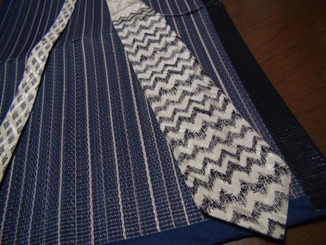 BOSSのネクタイシルク100% イタリア製!。 < 男性ファッション  BOSSのネクタイシルク100% イタリア製!。 < 男性ファッションの