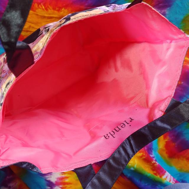 大人可愛い(*´艸`)リエンダ□Rienda□2wayリバーシブルバッグ < 女性ファッション  大人可愛い(*´艸`)リエンダ□Rienda□2wayリバーシブルバッグ < 女性ファッションの