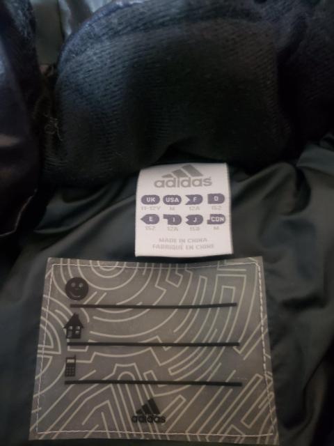 ☆新品同様☆adidasアディダス☆中綿ダウンジャンパー☆150 < キッズ/ベビー  ☆新品同様☆adidasアディダス☆中綿ダウンジャンパー☆150 < キッズ/ベビーの