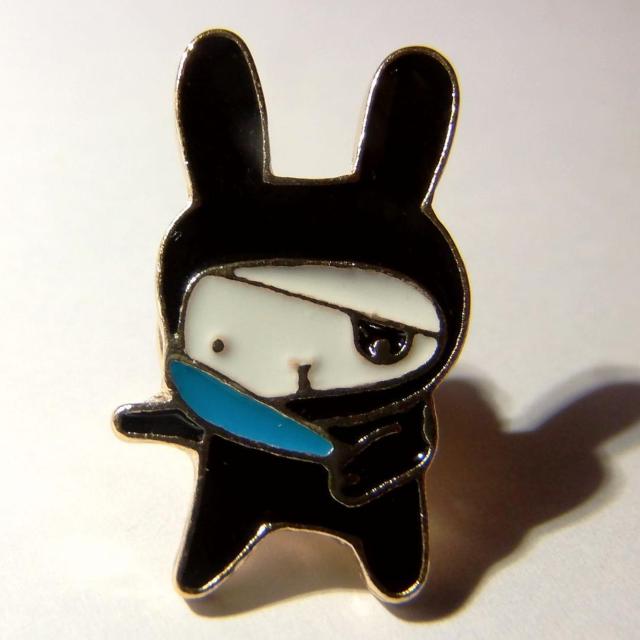 海賊 ウサギ うさぎ 兎 バッジ ピンズ ピンバッジ ラペルピン ブローチ < 男性アクセサリー/時計  海賊 ウサギ うさぎ 兎 バッジ ピンズ ピンバッジ ラペルピン ブローチ  < 男性アクセサリー/時計の