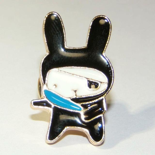 海賊 ウサギ うさぎ 兎 バッジ ピンズ ピンバッジ ラペルピン ブローチ < 男性アクセサリー/時計  海賊 ウサギ うさぎ 兎 バッジ ピンズ ピンバッジ ラペルピン ブローチ < 男性アクセサリー/時計の