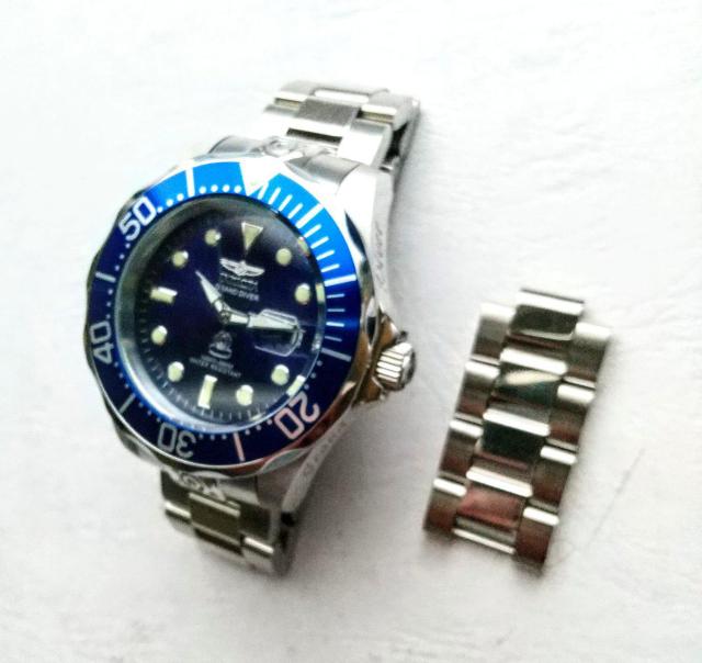 Invicta grand Diver 300M ダイバーウォッチ インビクタ 腕時計 自動巻き movement SEIKO製 < 男性アクセサリー/時計  Invicta grand Diver 300M ダイバーウォッチ インビクタ 腕時計 自動巻き movement SEIKO製 < 男性アクセサリー/時計の